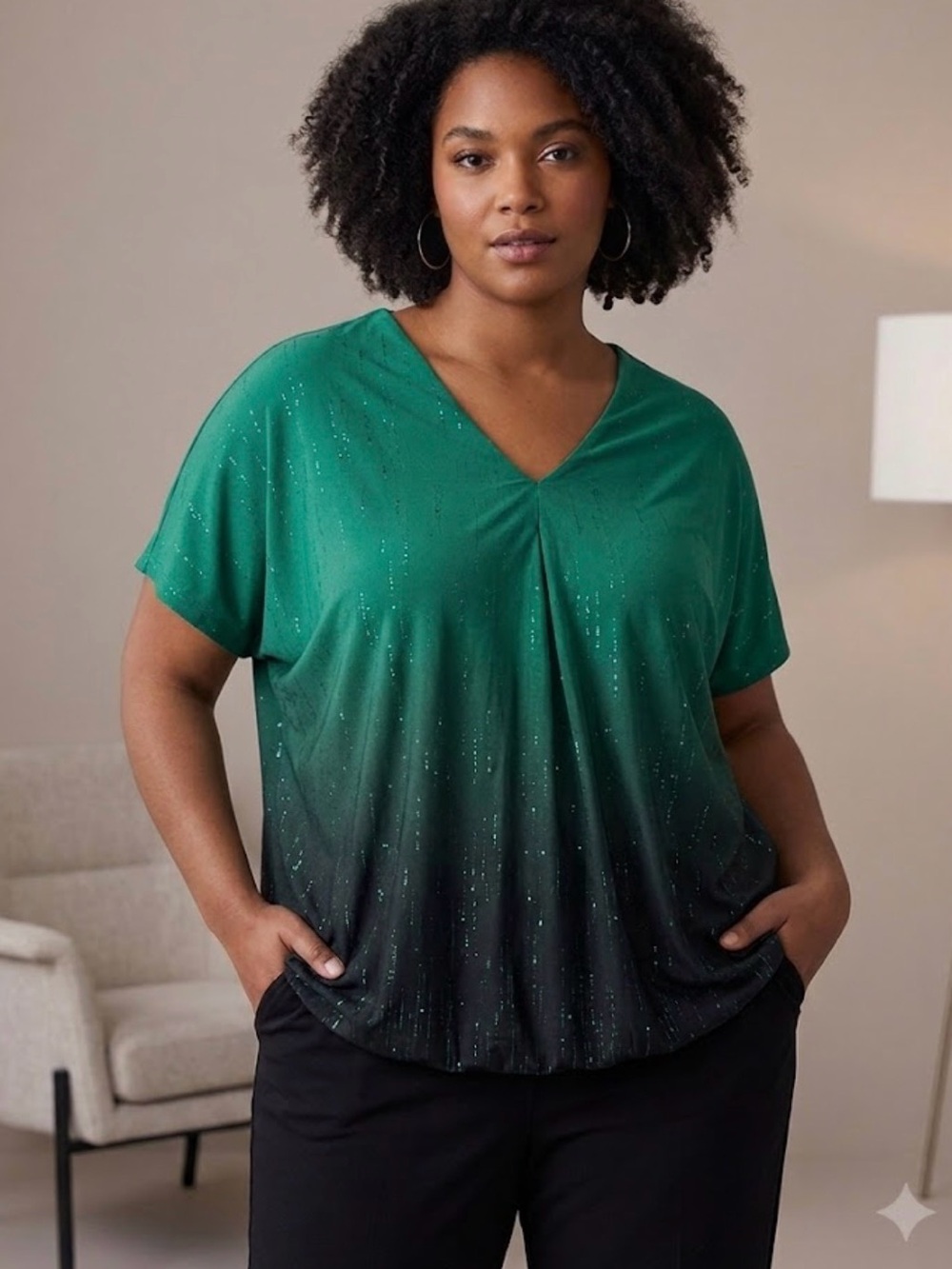 Sara Michelle Green to Black Ombre V-Neck Short Sleeve Top